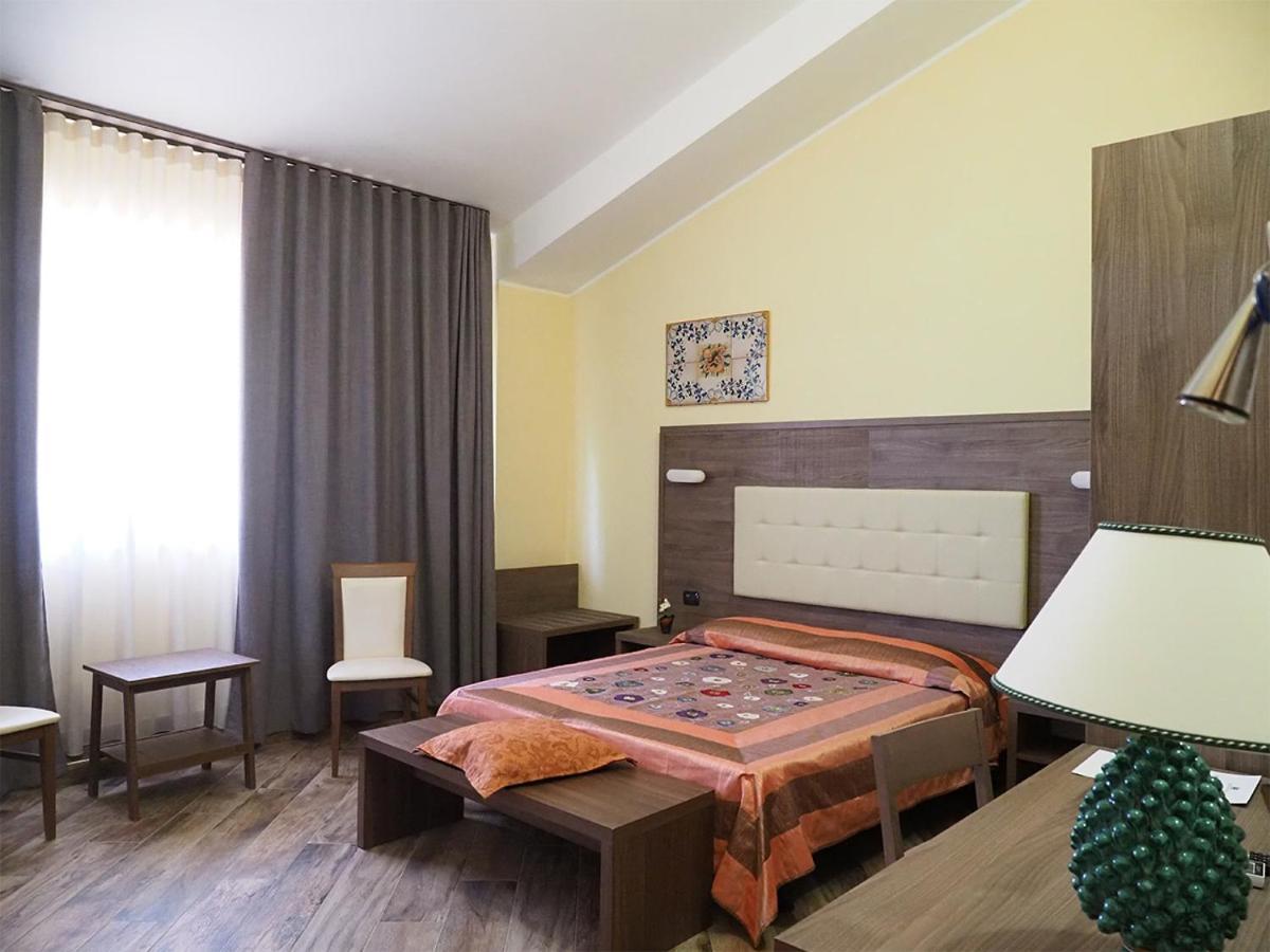 Agriturismo Il Drago П'яцца-Армерина Екстер'єр фото